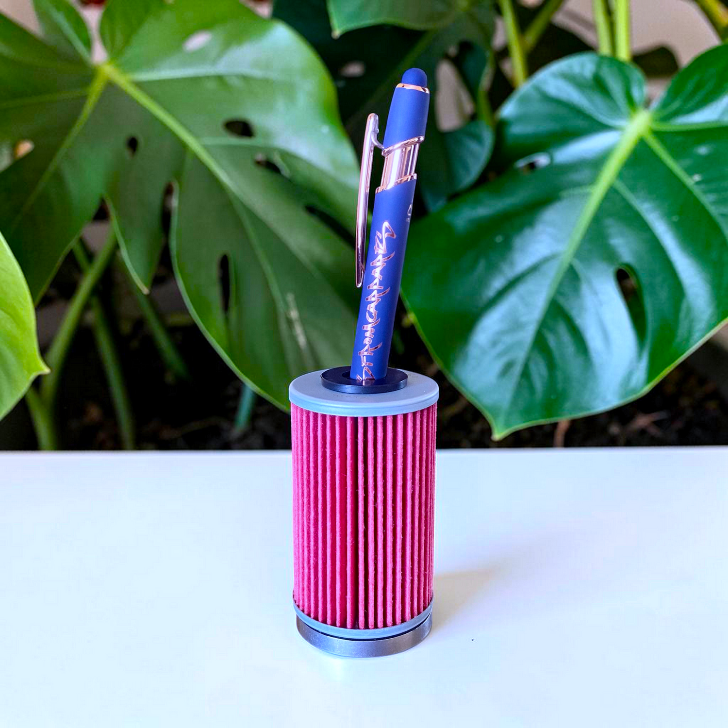 K&N Oil Filter Pen Holder