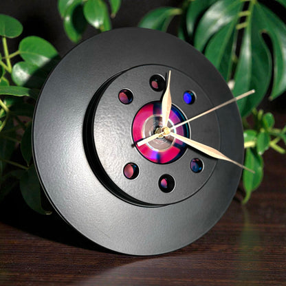 Brake disc clock with classic hands