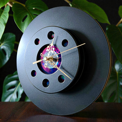 Brake disc clock with vintage hands
