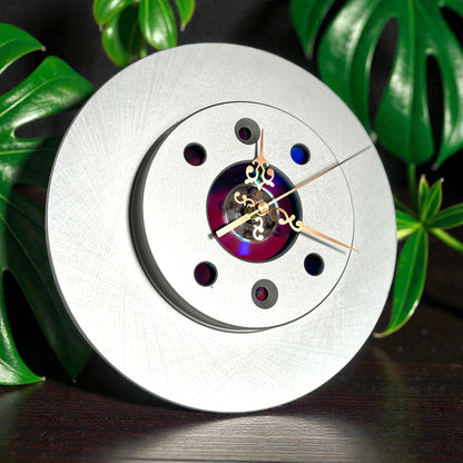 Brake disc clock with vintage hands